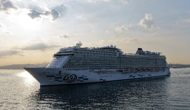 Discover Arabian cruises with AROYA
