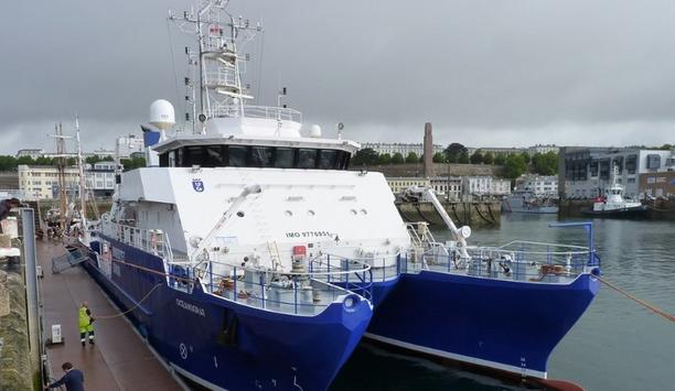 Blue Water welcomes Oceanograf modern research vessels at their Brest port