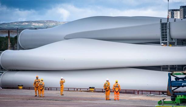Peel Ports Clydeport invests in wind turbine growth