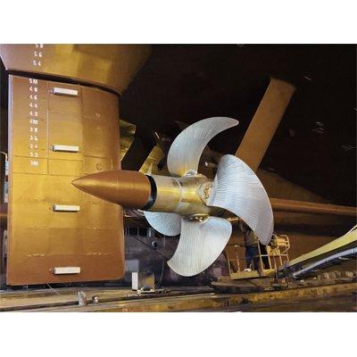 LOEWE MARINE full-spade rudders with LOEWE FCR hub-bulb technology